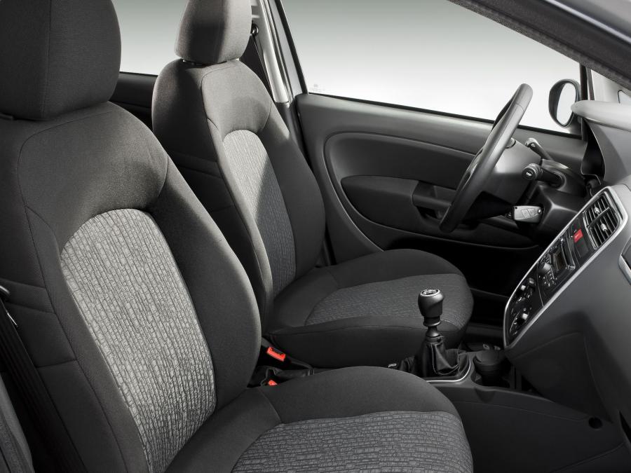  Fiat Punto 2007 года  (BR) (фото 9 из 16)